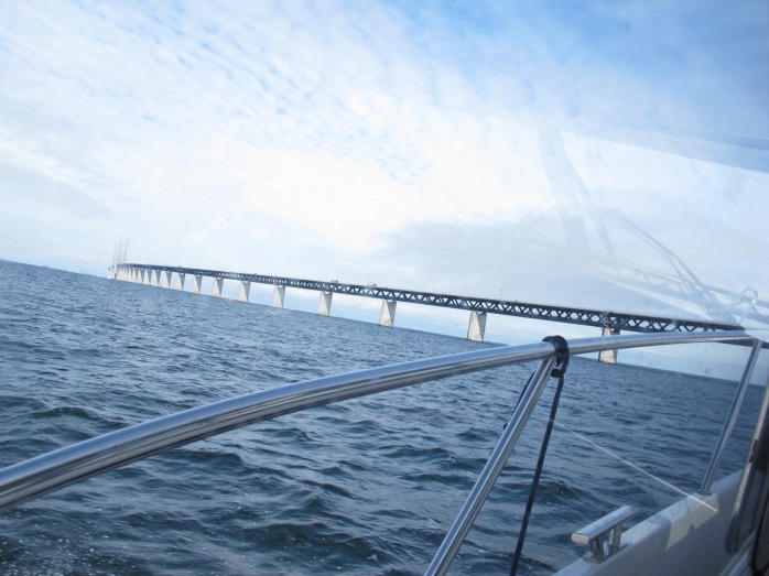 Øresundbroen - vi ble veldig i tvil nå, skal vi til Danmark eller Sverige nå - valget var enkelt - DANMARK <3